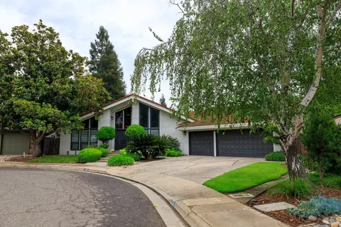 2600 Raleigh Ct, Turlock, CA 95382