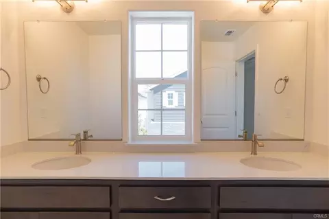 Bath - 184 Montage Dr, Merced, CA 95348 photo 5 of 6