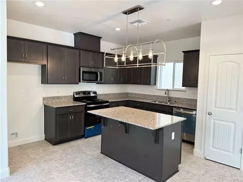 Kitchen - 184 Montage Dr, Merced, CA 95348 photo 1 of 5