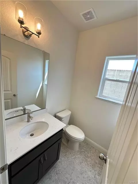Bath - 184 Montage Dr, Merced, CA 95348 photo 1 of 6