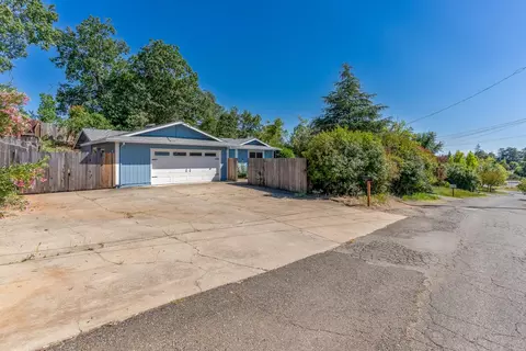 Exterior - 2757 Spear St, Placerville, CA 95667 photo 3 of 8
