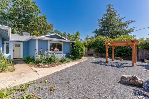 Exterior - 2757 Spear St, Placerville, CA 95667 photo 2 of 8