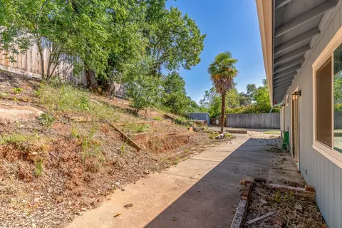 Exterior - 2757 Spear St, Placerville, CA 95667 photo 4 of 8