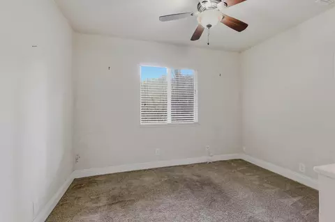 Bedroom - 946 Bartlett Ave, Placerville, CA 95667 photo 2 of 5