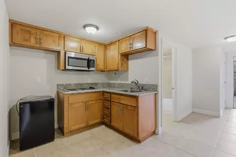 Kitchen - 946 Bartlett Ave, Placerville, CA 95667 photo 3 of 3