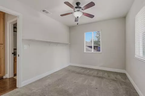 Bedroom - 946 Bartlett Ave, Placerville, CA 95667 photo 3 of 5