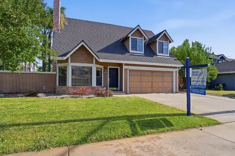 Exterior - 2533 Merle Ave, Modesto, CA 95355 photo 2 of 8