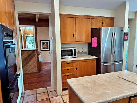 Kitchen - 4181 Thunderbird Ln, Rescue, CA 95672 photo 4 of 6
