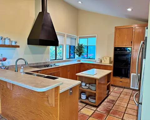 Kitchen - 4181 Thunderbird Ln, Rescue, CA 95672 photo 1 of 6