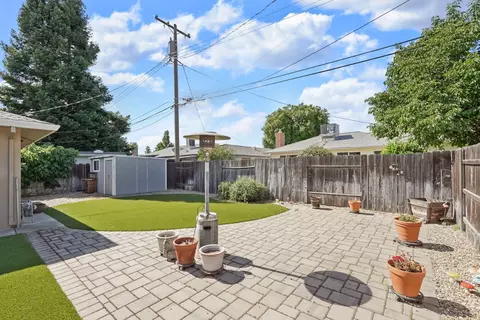 Exterior - 819 Sylvia Dr, Lodi, CA 95240 photo 7 of 13