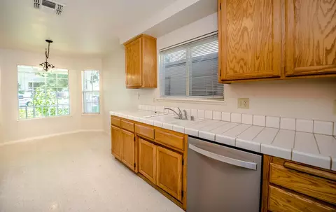 Kitchen - 105 Colby Ln, Winters, CA 95694 photo 2 of 7