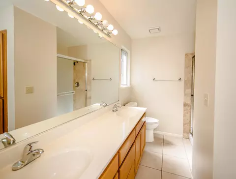 Bath - 105 Colby Ln, Winters, CA 95694 photo 1 of 11