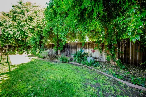 Exterior - 105 Colby Ln, Winters, CA 95694 photo 10 of 14