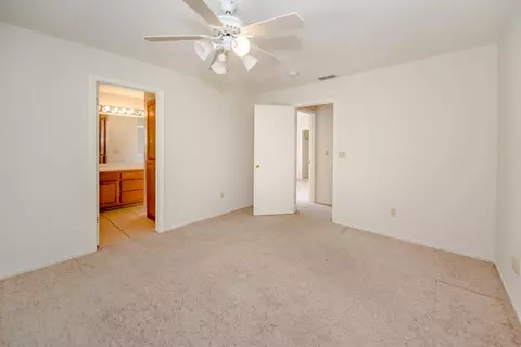 Bedroom - 105 Colby Ln, Winters, CA 95694 photo 2 of 9
