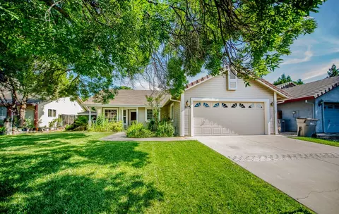 105 Colby Ln, Winters, CA 95694