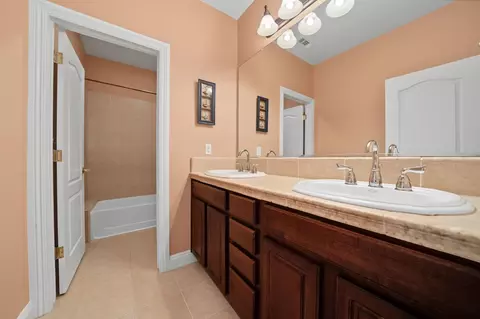 Bath - 66 Argonaut Dr, Copperopolis, CA 95228 photo 6 of 7