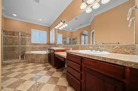 Bath - 66 Argonaut Dr, Copperopolis, CA 95228 photo 4 of 7
