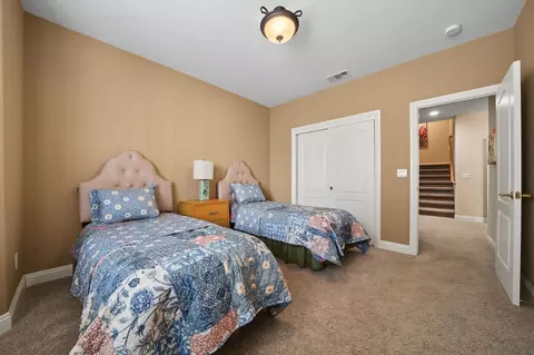 Bedroom - 66 Argonaut Dr, Copperopolis, CA 95228 photo 6 of 14