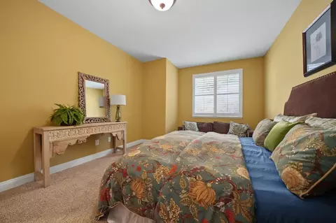 Bedroom - 66 Argonaut Dr, Copperopolis, CA 95228 photo 9 of 14