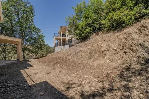 Exterior - 66 Argonaut Dr, Copperopolis, CA 95228 photo 9 of 11