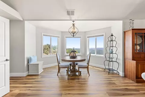 Dining - 6881 Sagittarius Dr, Placerville, CA 95667 photo 4 of 4
