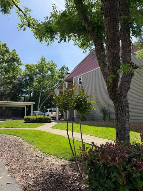 Exterior - 7131 Stella Ln #34, Carmichael, CA 95608 photo 7 of 14