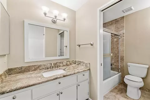 3928 Oak Villa Cir, Carmichael, CA 95608 photo 11