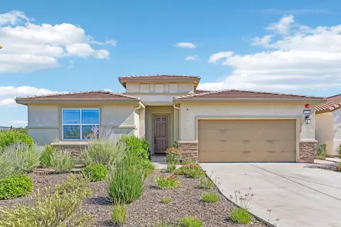 9471 Pasaje Pl, Elk Grove, CA 95624