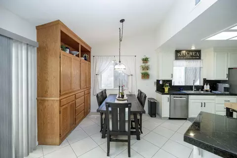 Kitchen - 230 Meyenberg Ave, Ripon, CA 95366 photo 5 of 10