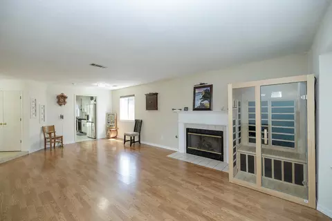 Living - 230 Meyenberg Ave, Ripon, CA 95366 photo 3 of 5
