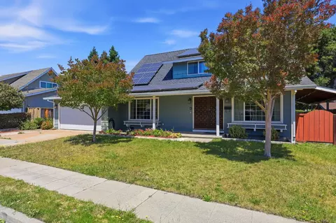 11730 Ladera Dr, Dublin, CA 94568 photo 2