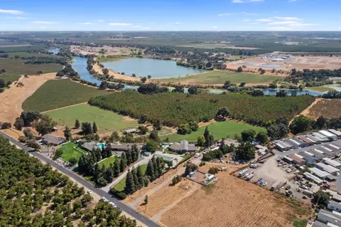 View/Area - 8300 Jantzen Rd, Modesto, CA 95357 photo 10 of 12
