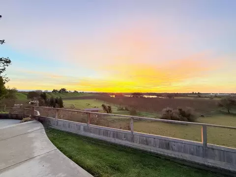 View/Area - 8300 Jantzen Rd, Modesto, CA 95357 photo 2 of 12