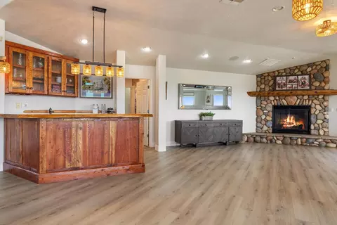 Living - 8300 Jantzen Rd, Modesto, CA 95357 photo 2 of 2