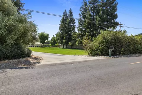 Exterior - 8300 Jantzen Rd, Modesto, CA 95357 photo 17 of 17