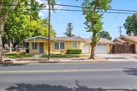 Exterior - 405 E Morris Ave, Modesto, CA 95354 photo 2 of 9