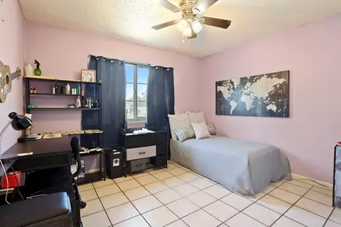 Bedroom - 308 Eva Ct, Manteca, CA 95336 photo 5 of 6