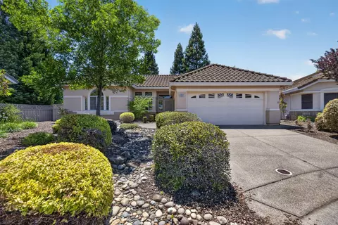 4597 Coach Lamp Ln, Roseville, CA 95747