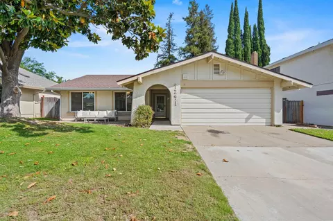 9291 Linda Rio Dr, Sacramento, CA 95826