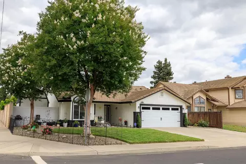 Exterior - 5433 Nanette Dr, Salida, CA 95368 photo 3 of 16