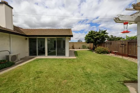 Exterior - 5433 Nanette Dr, Salida, CA 95368 photo 10 of 16