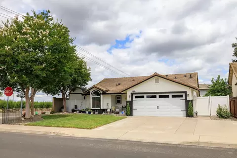 Exterior - 5433 Nanette Dr, Salida, CA 95368 photo 2 of 16