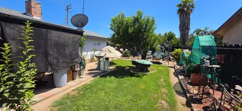 Exterior - 4715 Finney Rd, Salida, CA 95368 photo 4 of 5