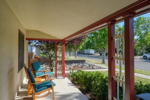 1014 S St, Newman, CA 95360 photo 4