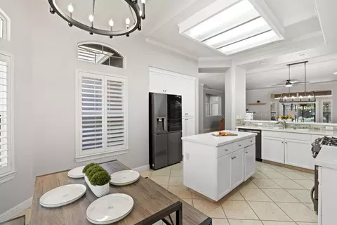 Kitchen - 933 Golden Oak Dr, Lodi, CA 95242 photo 2 of 4