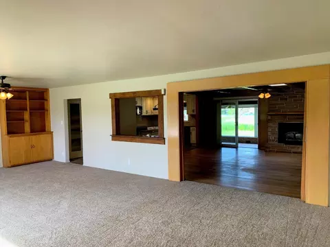 Living - 360 Virginia St, Williams, CA 95987 photo 9 of 10