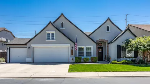 3820 Chedworth Ln, Modesto, CA 95355