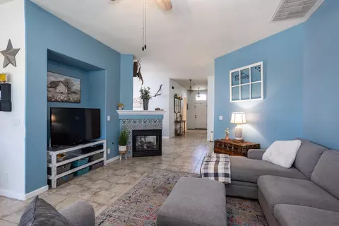 Entry Way - 3820 Chedworth Ln, Modesto, CA 95355 photo 1 of 2