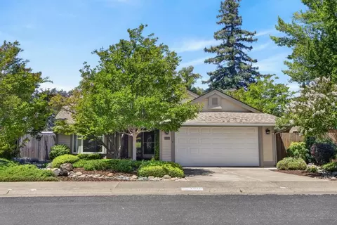 1310 Carnation Ct, Roseville, CA 95661