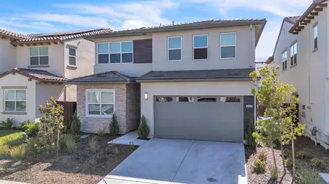 3558 Black Sage St, Folsom, CA 95630